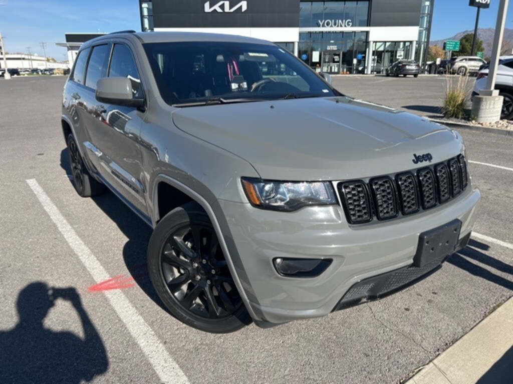 Used 2021 Jeep Grand Cherokee Laredo X SUV
