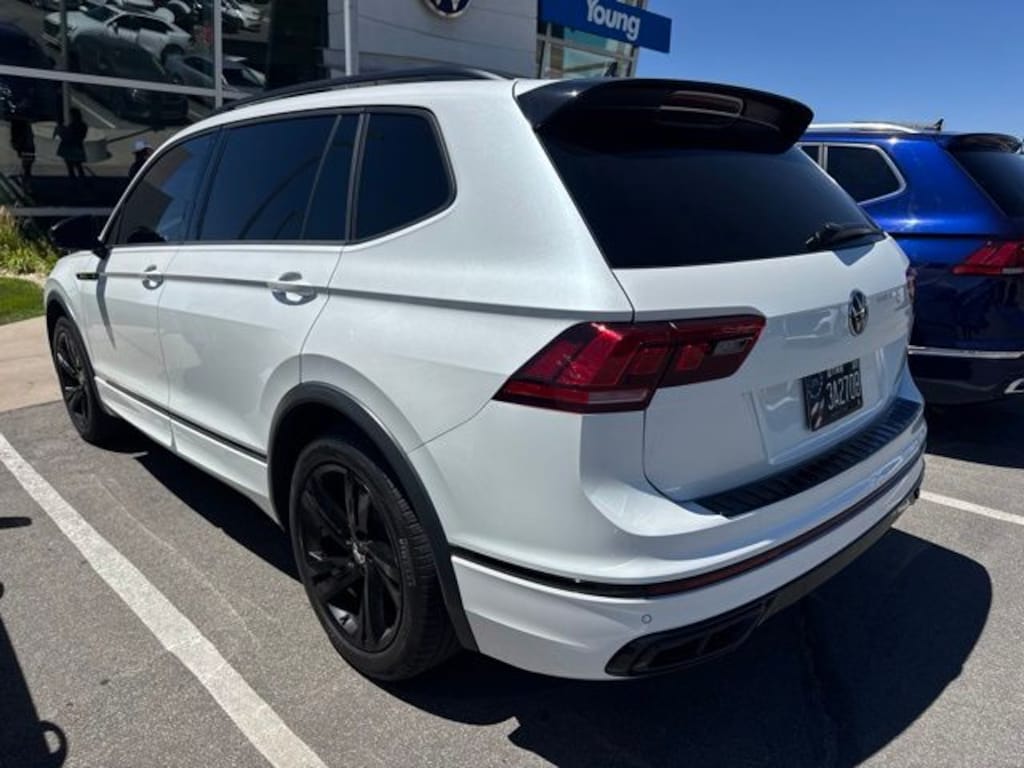 Used 2023 Volkswagen Tiguan 2.0T SE R-Line Black SUV