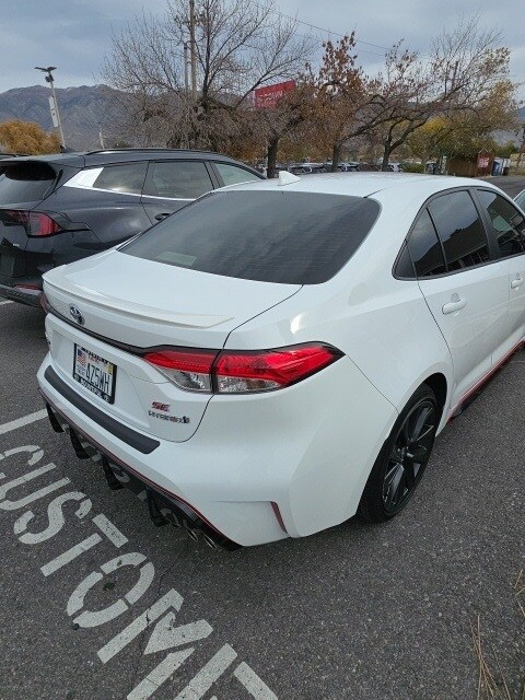 2023 Toyota Corolla Hybrid LE photo 3