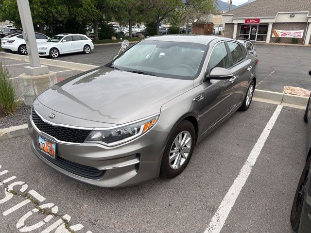 2016 Kia Optima LX AT's photo