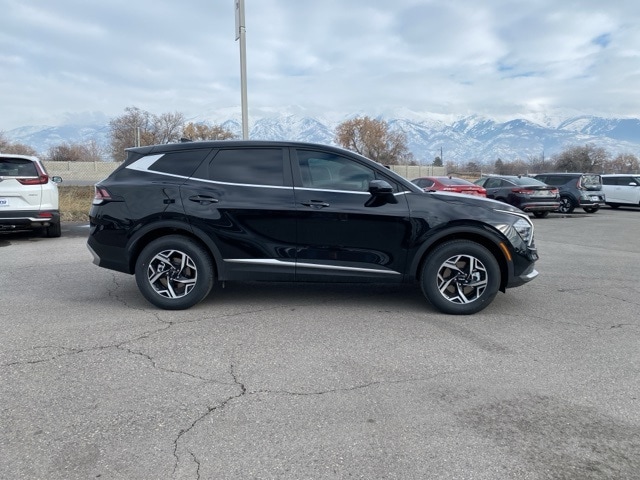 Used 2024 Kia Sportage LX with VIN KNDPUCDF8R7243269 for sale in Layton, UT