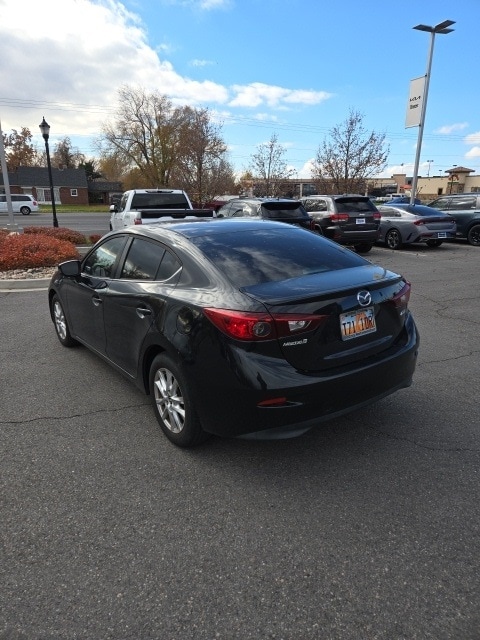 2015 Mazda Mazda3 Touring photo 3
