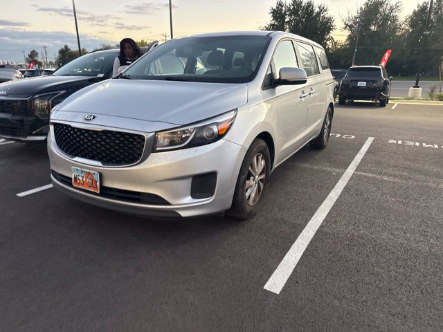 Used 2016 Kia Sedona L Van