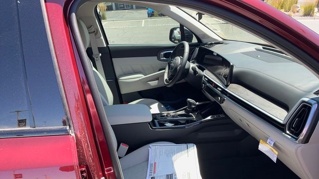 2025 Kia Sorento X-Line SX - Photo 18