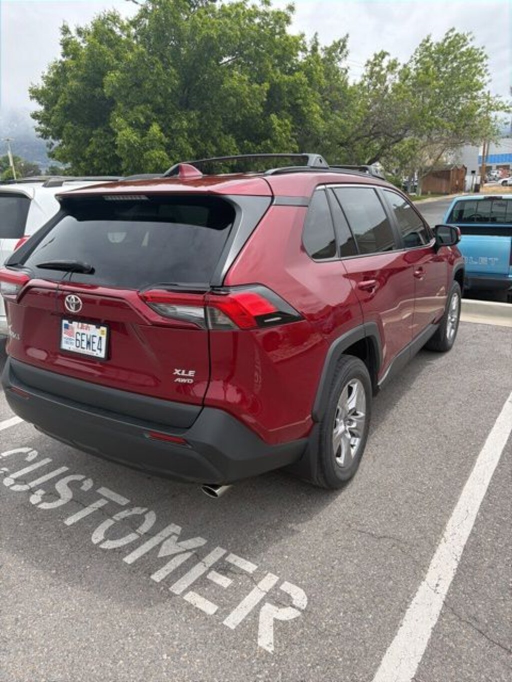 Used 2023 Toyota RAV4 XLE SUV