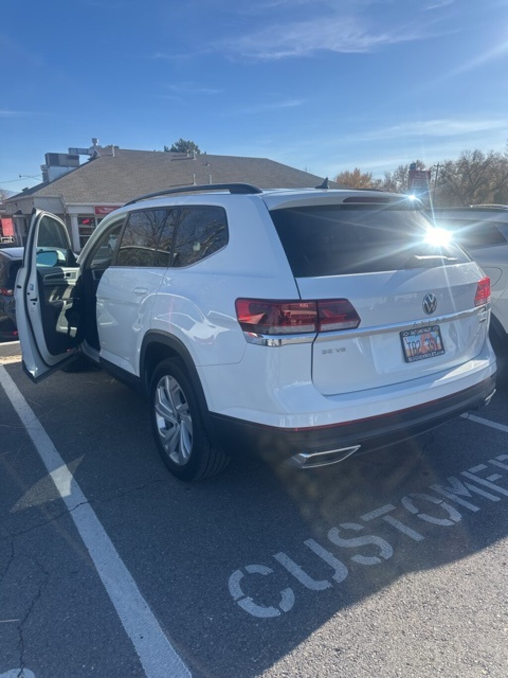 Used 2021 Volkswagen Atlas 3.6L V6 SE w/Technology SUV