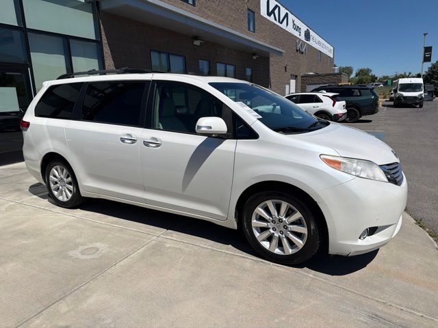 2013 Toyota Sienna