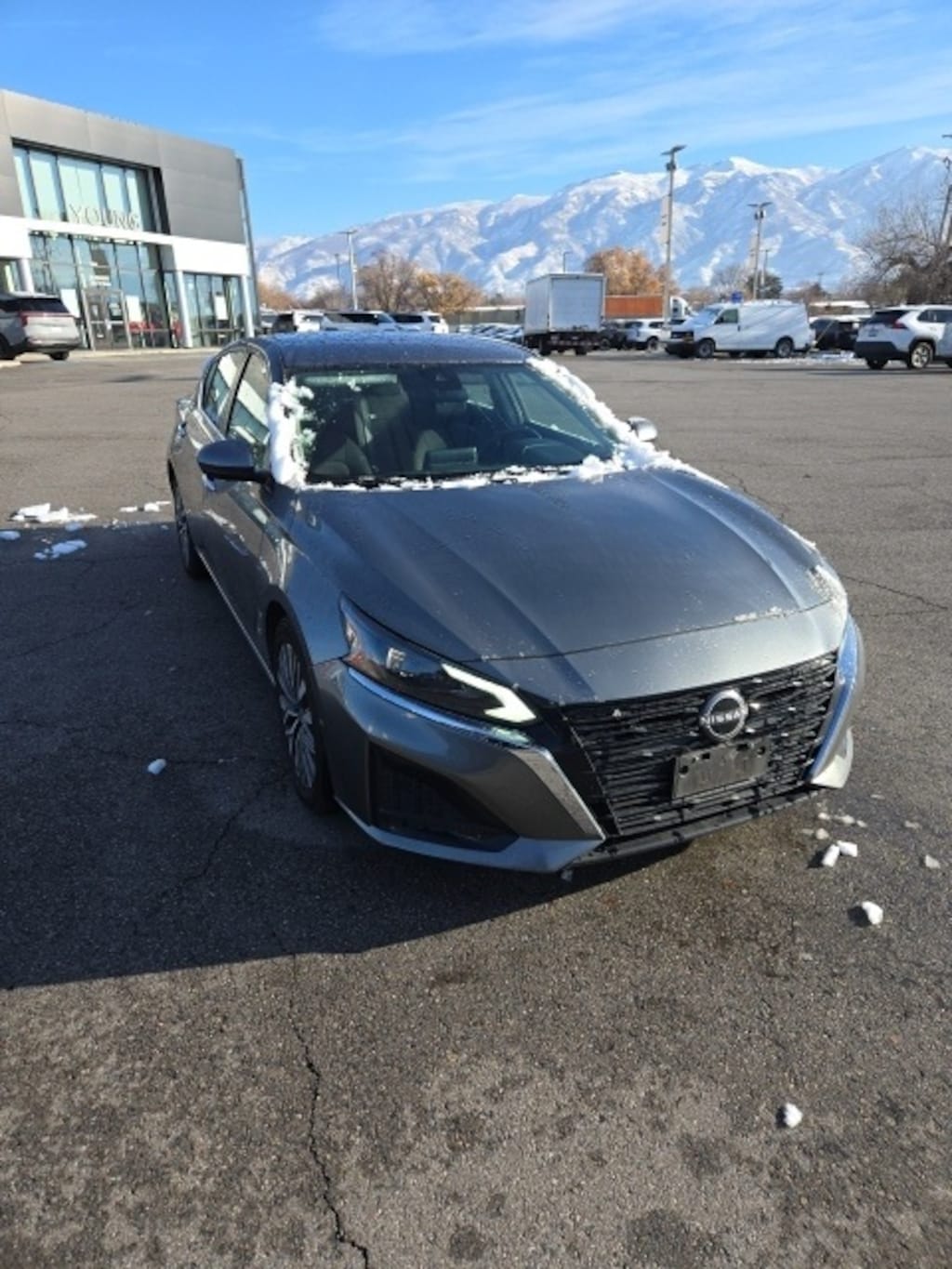 Used 2023 Nissan Altima 2.5 SV Sedan