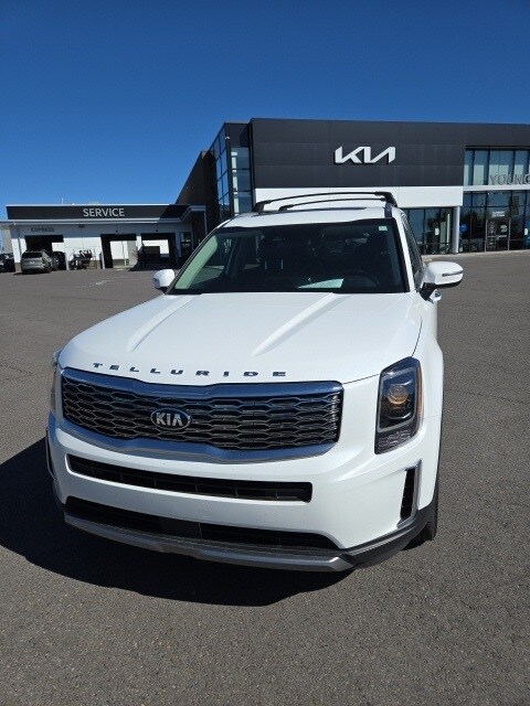 2020 Kia Telluride S photo 2