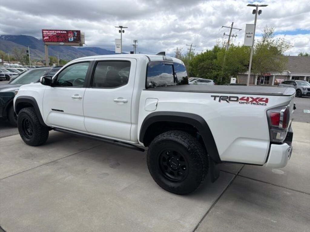 Used 2022 Toyota Tacoma TRD Off-Road Truck Double Cab