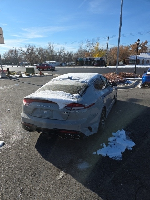 2022 Kia Stinger GT-Line photo 4