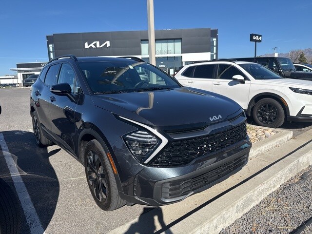 2024 Kia Sportage X-Line photo 2