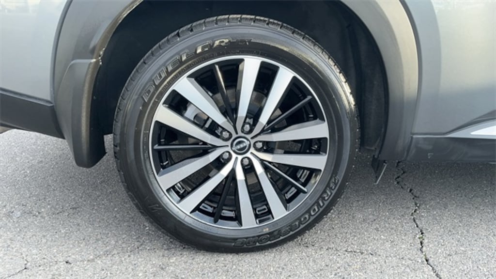 Used 2023 Nissan Pathfinder Platinum SUV