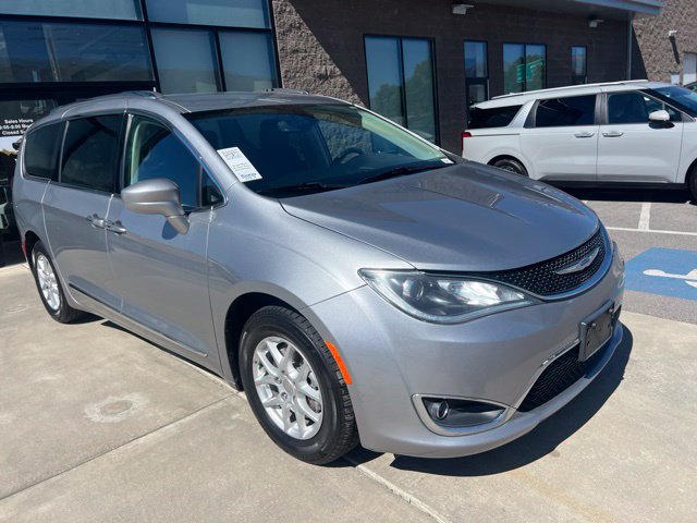  Chrysler Pacifica