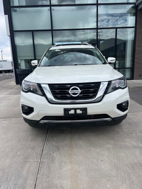 Used 2018 Nissan Pathfinder SV with VIN 5N1DR2MM8JC602897 for sale in Layton, UT