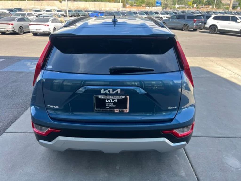 Used 2023 Kia Niro Plug-In Hybrid EX SUV