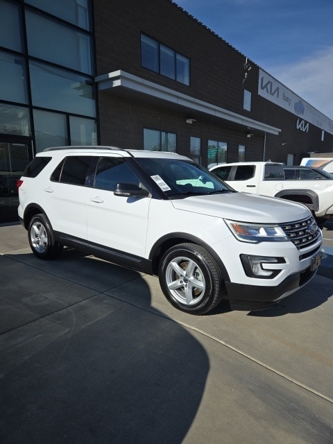 Used 2017 Ford Explorer XLT with VIN 1FM5K8D86HGA12568 for sale in Layton, UT