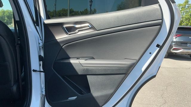 2026 Kia Sportage SX Prestige - Photo 11