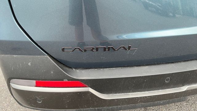 2025 Kia Carnival SX Prestige - Photo 6