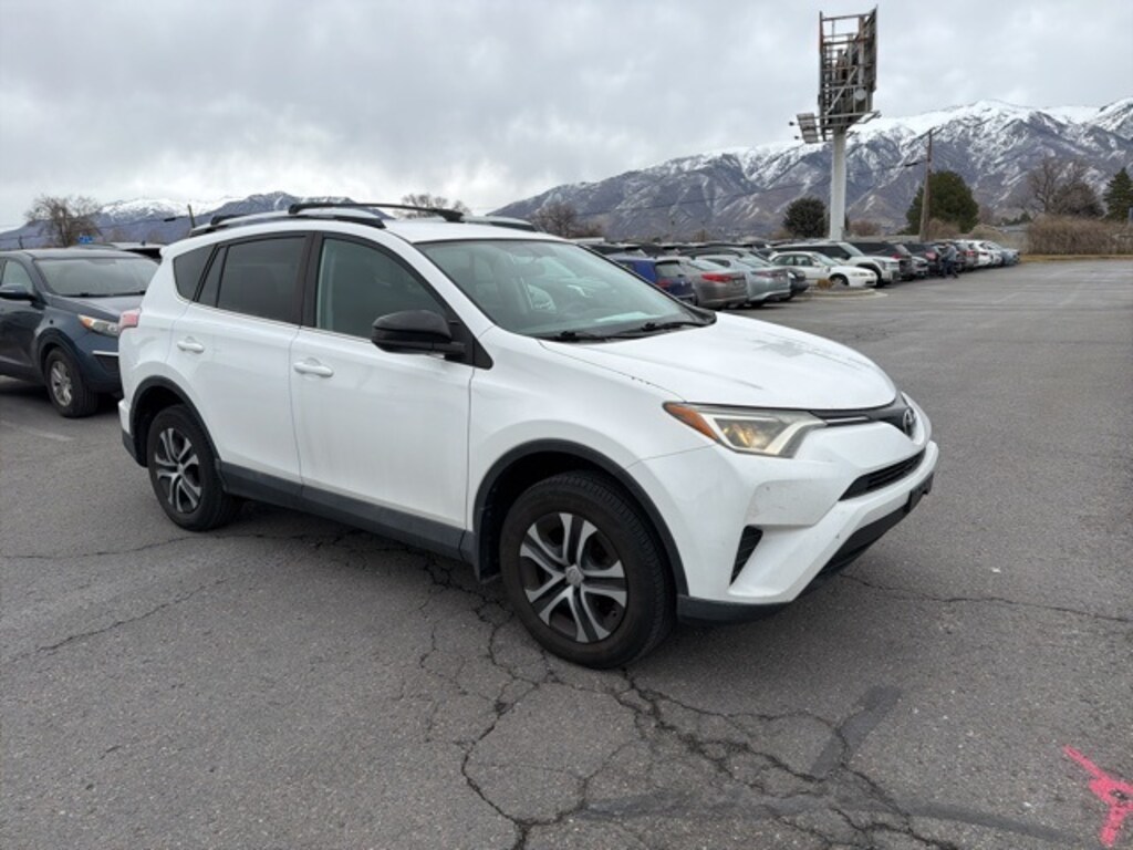 Used 2016 Toyota RAV4 LE SUV