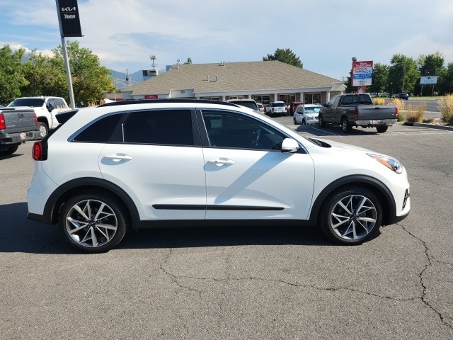 Certified 2022 Kia Niro Touring SE with VIN KNDCC3LCXN5521619 for sale in Layton, UT