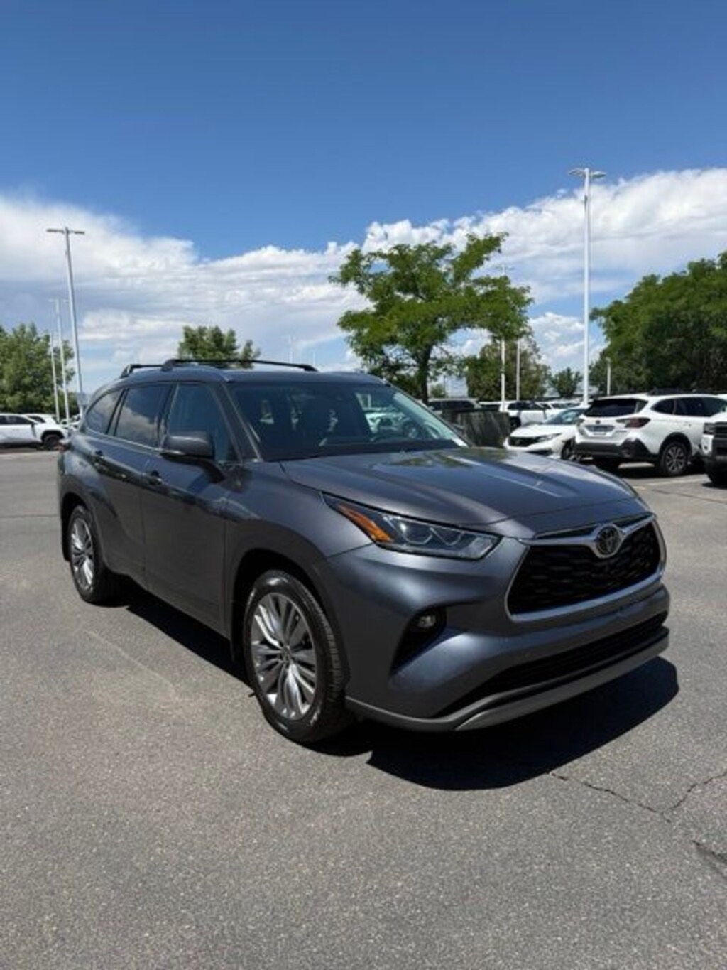 Used 2021 Toyota Highlander Platinum SUV