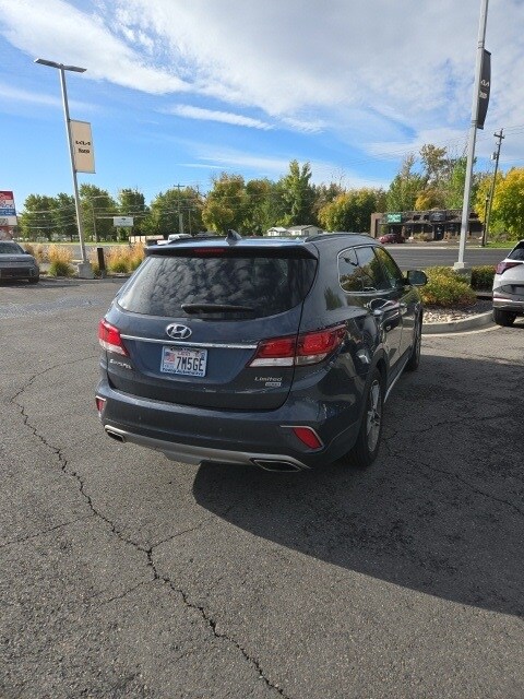 2017 Hyundai Santa Fe Limited Ultimate photo 4