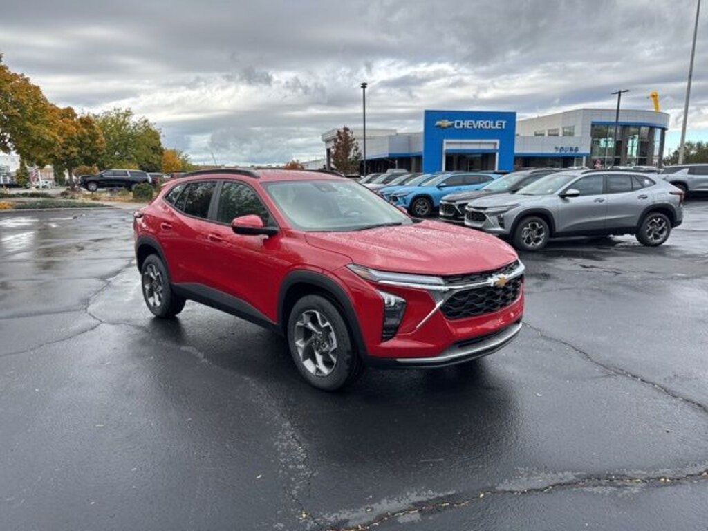 Used 2026 Chevrolet Trax LT SUV