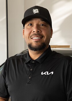 Staff member Chris Martinez from ID_6d8cdd4d03cb