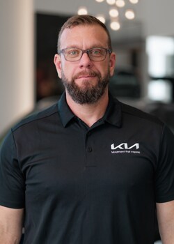 Staff member Jared Heilmann from ID_6d8cdd4d03cb
