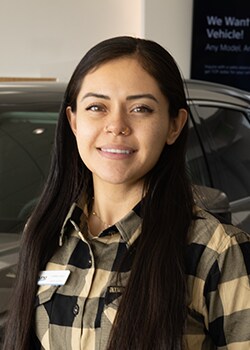 Staff member Serina Pierce from ID_bd4272f17abe