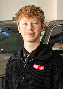 Staff member Gage Thomas from ID_d9446230efa2