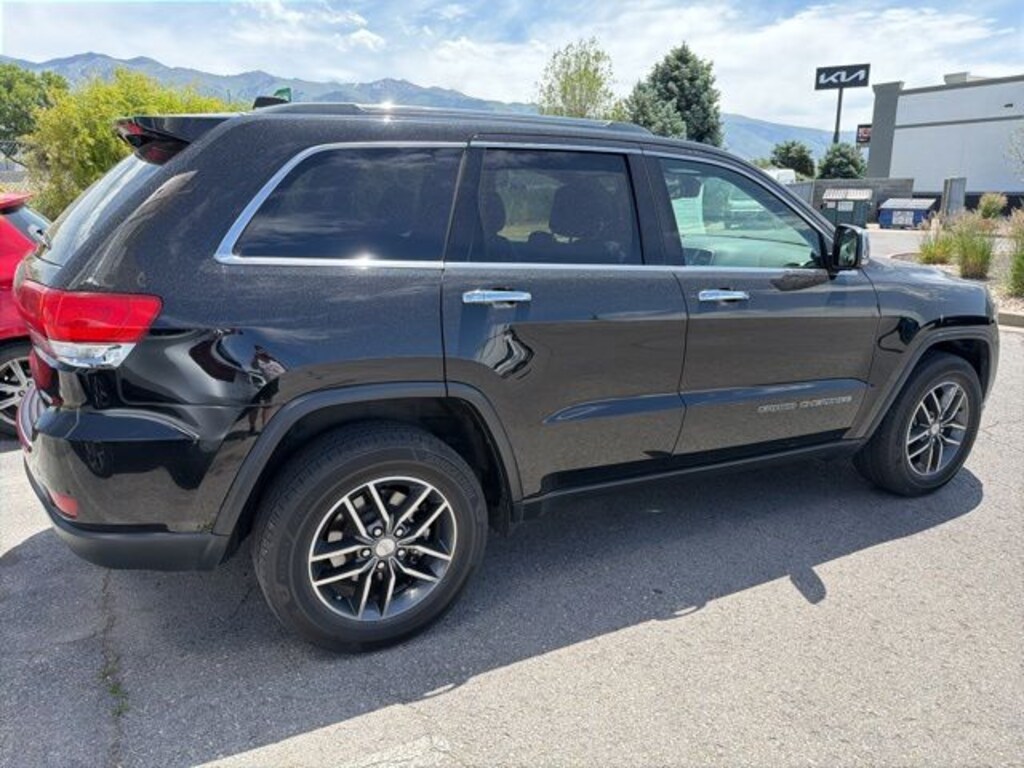 Used 2018 Jeep Grand Cherokee Limited SUV