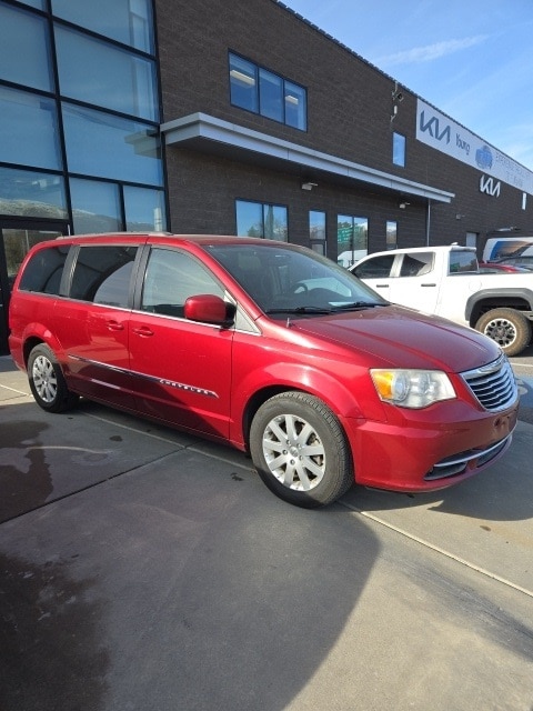 2014 Chrysler Town & Country Touring