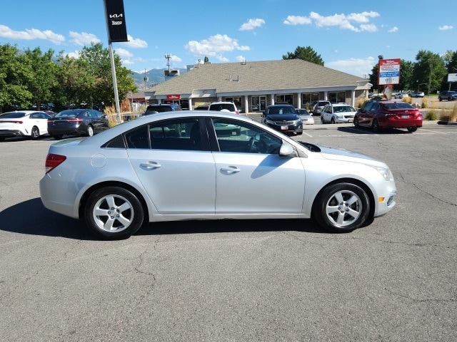 Used 2016 Chevrolet Cruze Limited 1LT with VIN 1G1PE5SBXG7109118 for sale in Layton, UT