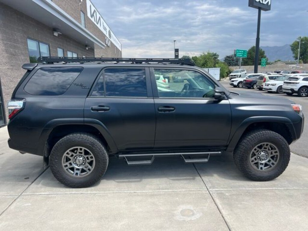 Used 2024 Toyota 4Runner TRD Off-Road Premium SUV