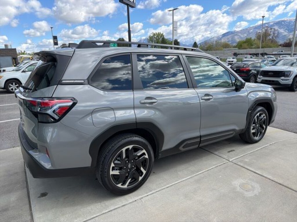 Used 2025 Subaru Forester Limited SUV