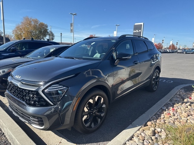 2024 Kia Sportage X-Line photo 2