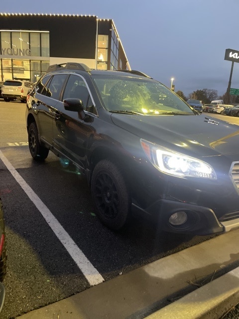 Used 2016 Subaru Outback Limited with VIN 4S4BSBNCXG3213446 for sale in Layton, UT