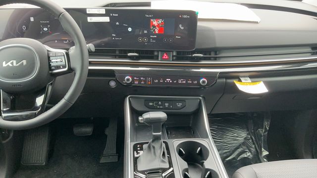 2025 Kia Carnival SX Prestige - Photo 24