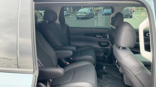 2025 Kia Carnival SX Prestige - Photo 30