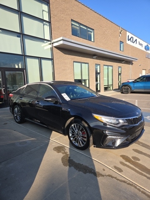 2019 Kia Optima SX's photo