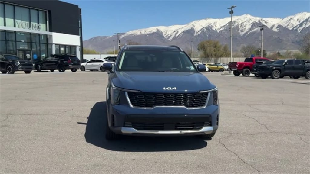 Used 2025 Kia Sorento SX SUV