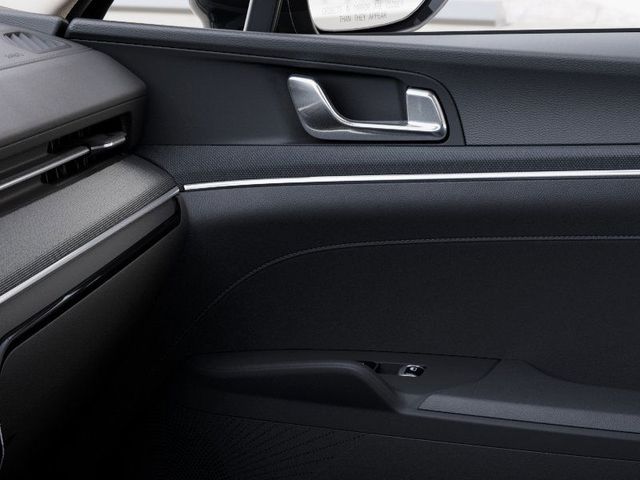2026 Kia K5 LXS - Photo 25