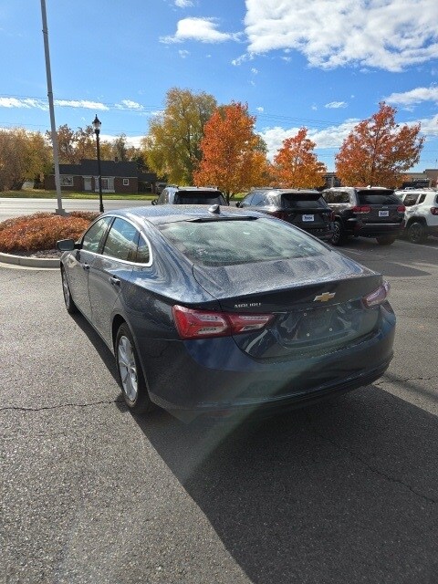 2019 Chevrolet Malibu 1LT photo 3
