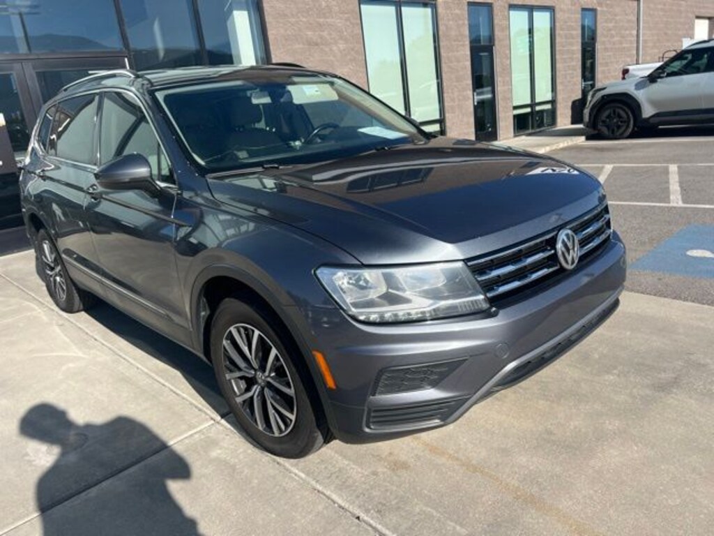 Used 2019 Volkswagen Tiguan 2.0T SE SUV