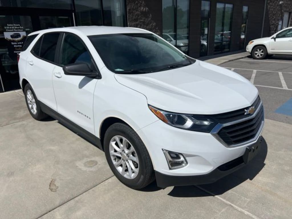Used 2021 Chevrolet Equinox LS SUV