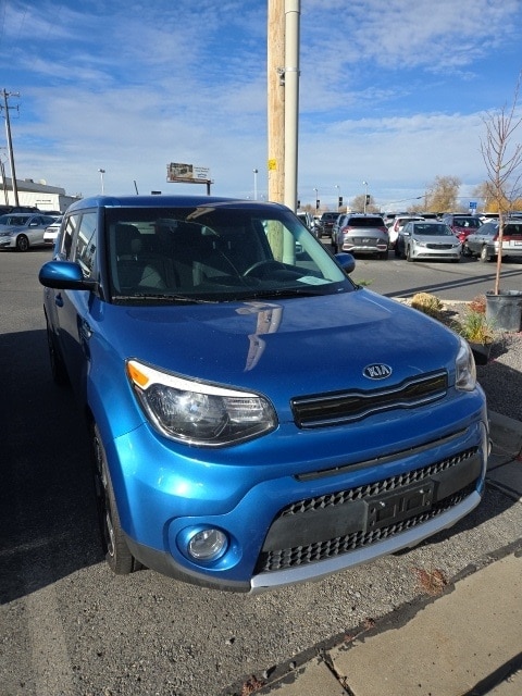 2017 Kia Soul Plus photo 2