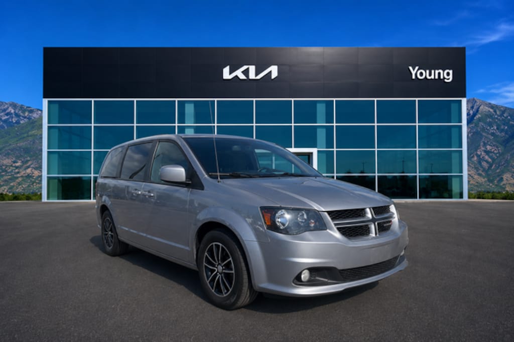 Used 2019 Dodge Grand Caravan GT Van Passenger Van