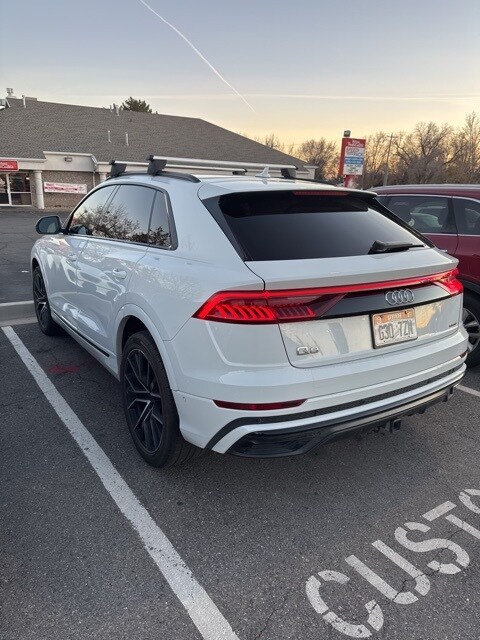 2021 Audi Q8 55 Prestige photo 4